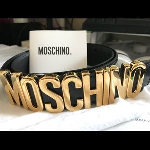 Moschino Classic Leather Belt